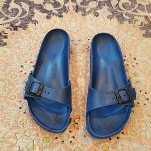 Birkenstock pool slides